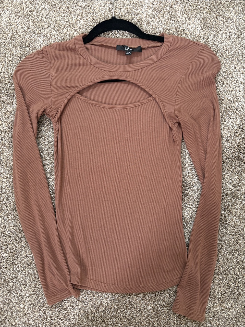 Lulu's Rust Brown Long Sleeve Ribbed Cutout Top